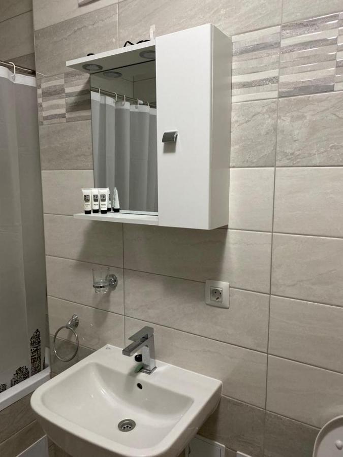 Flor Apartaments Târgu-Mureş Buitenkant foto